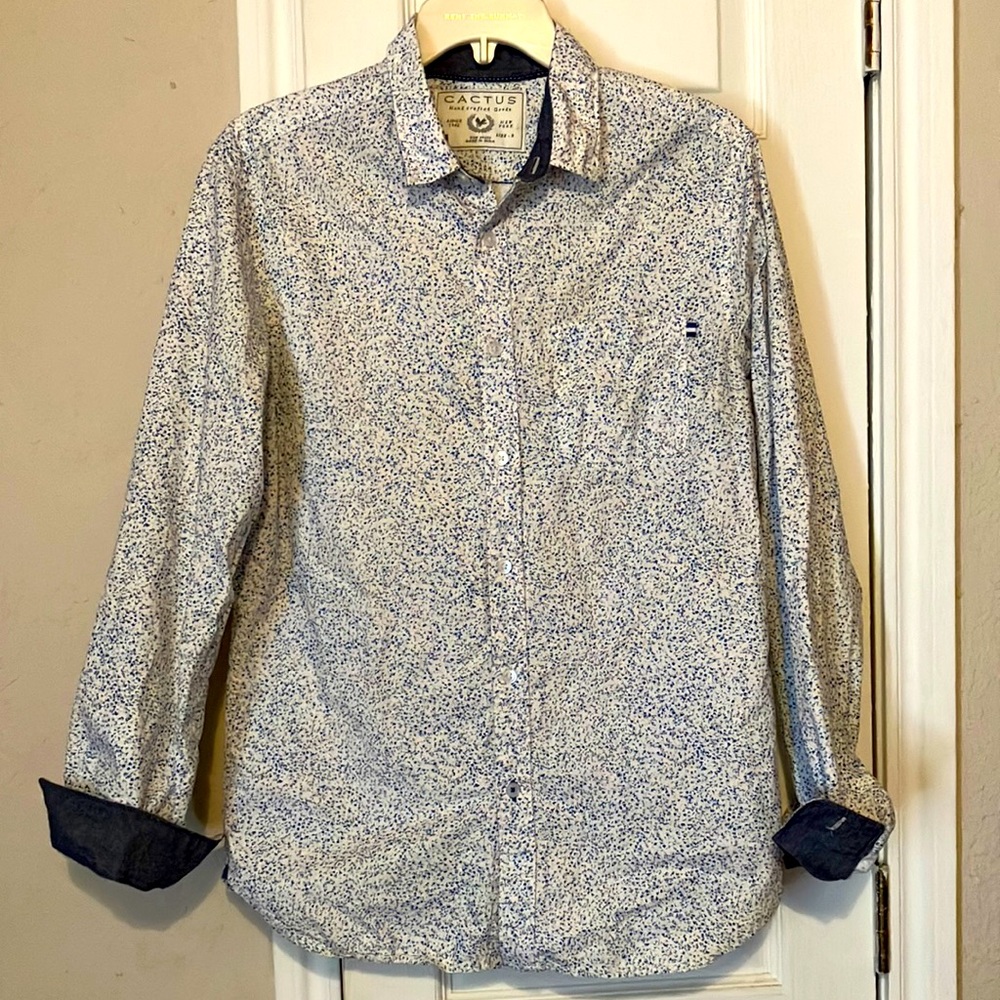 🌵 Cactus Men’s Slim Fit Button-Up Shirt - Size S. RN# 86220. NY - Since 1949 💙